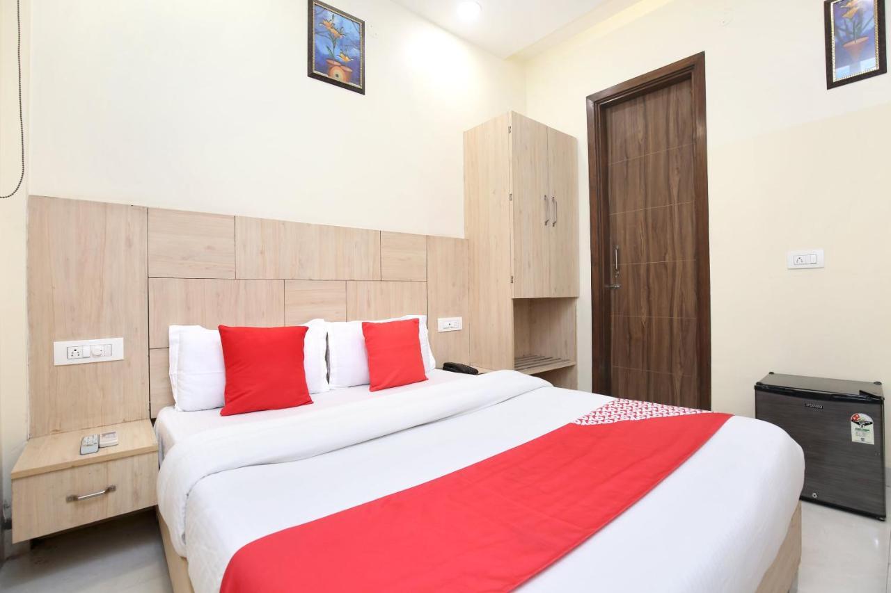 Capital O 8510 Welcome Inn Amritsar Luaran gambar