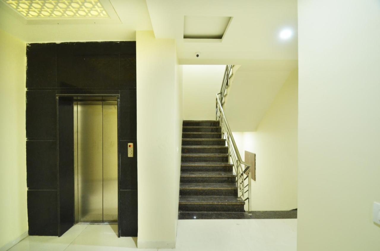 Capital O 8510 Welcome Inn Amritsar Luaran gambar