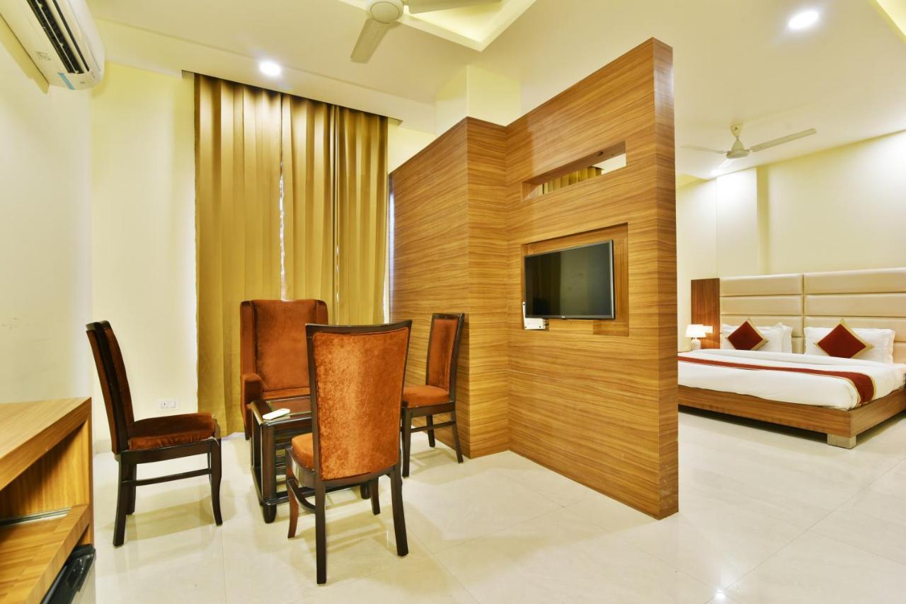 Capital O 8510 Welcome Inn Amritsar Luaran gambar