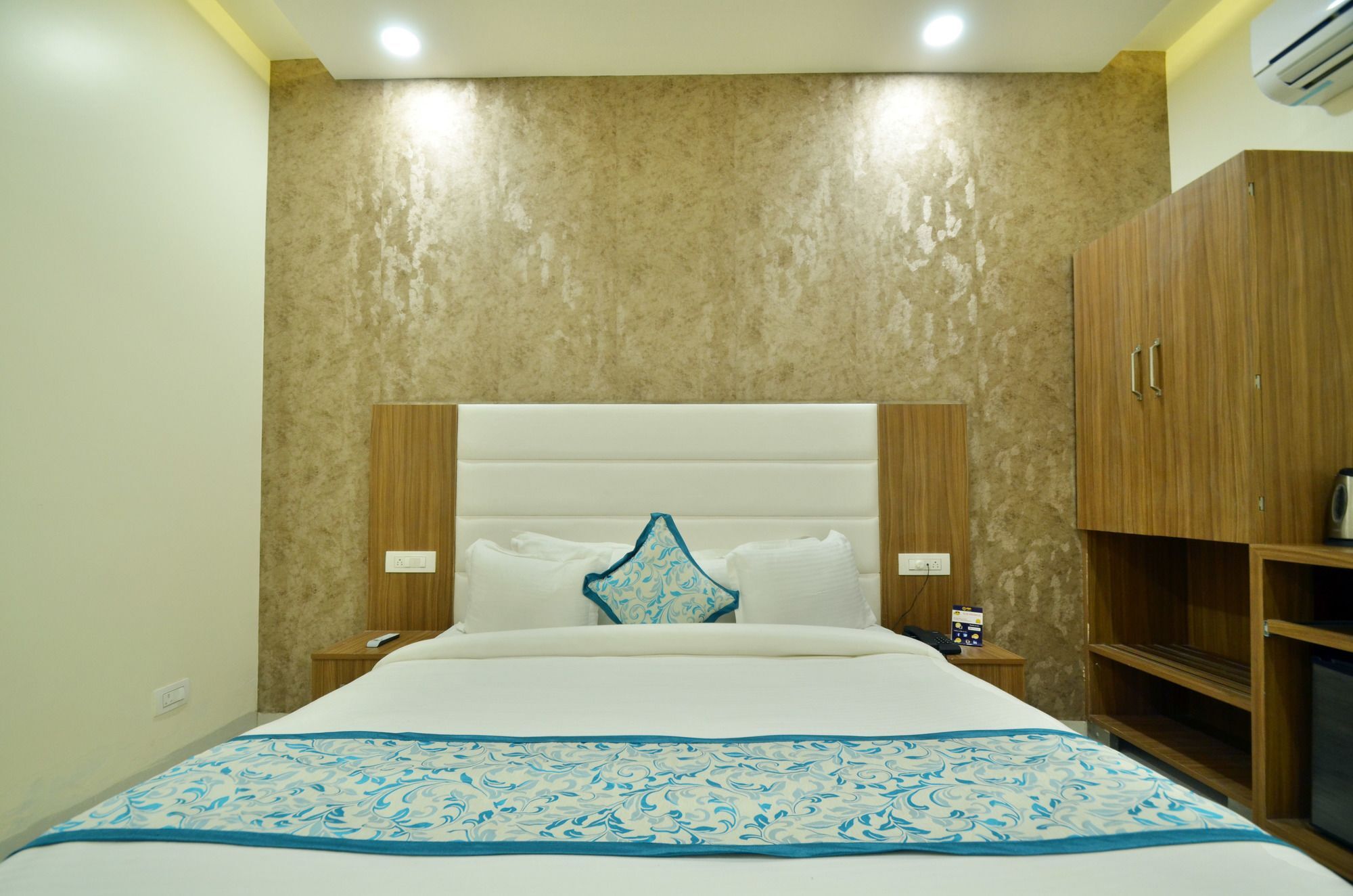 Capital O 8510 Welcome Inn Amritsar Luaran gambar